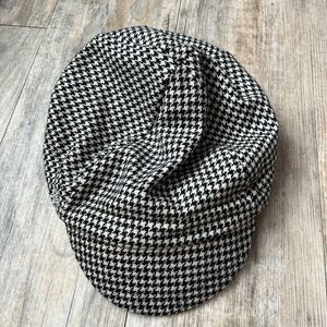 Vintage Plaid Newsboy Cap Dark Academia 90s Style Wool Made in USA Walz Caps